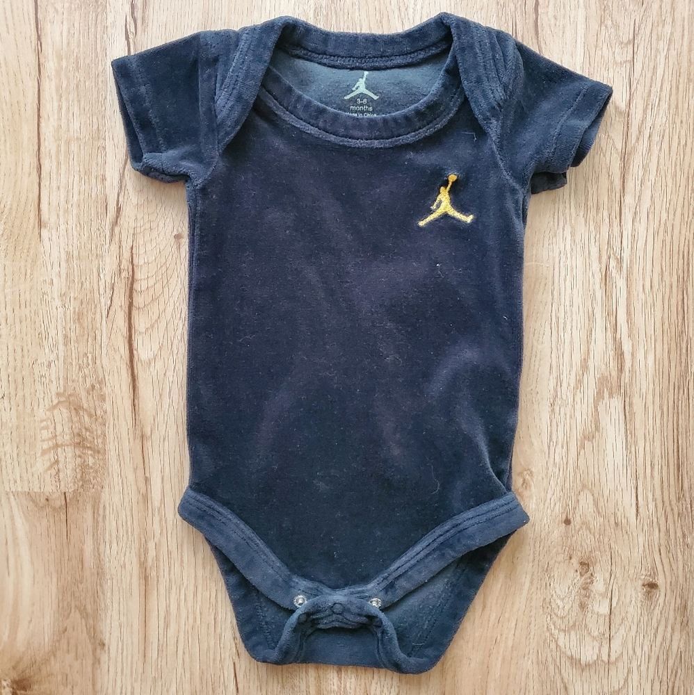 Jordan onesie SKU398